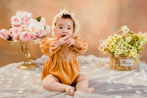 成都11个月宝宝会什么